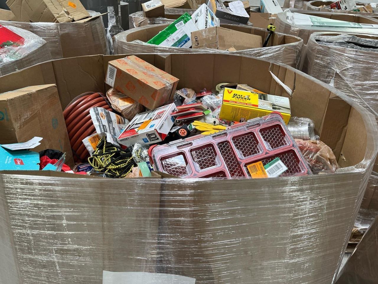 photo_6014814708789526492_y.jpg home depot turbo pallets - Image 1