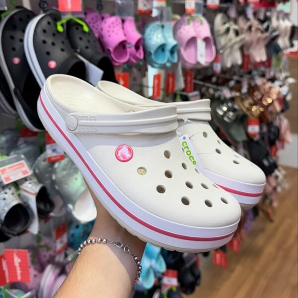 Crocs Pallets